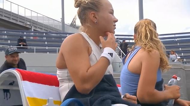 After calling her name, Andreeva eventually turned around to face the smiling supporter