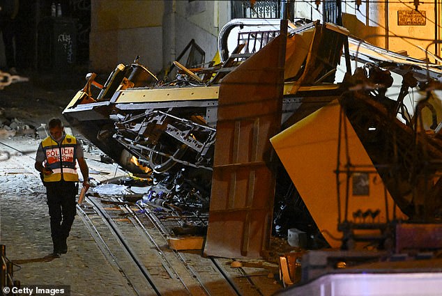 Tiago Augusto, head of the Event Planning, State Protocol, and Crisis Management Unit (UPPEC) at INEM, has confirmed that all victims of the derailment have now been removed from the funicular