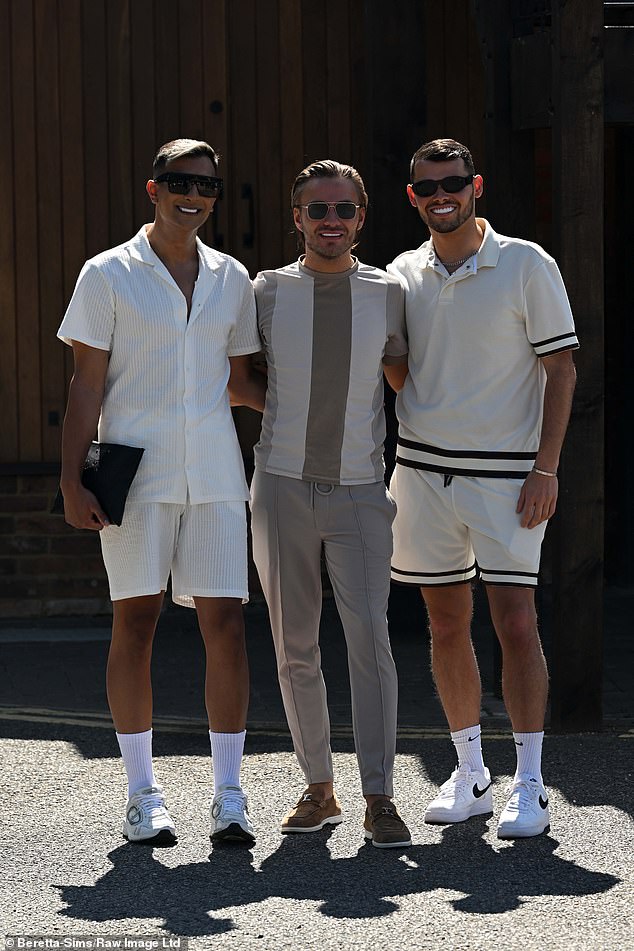 They later posed for snaps alongside Freddie Bentley