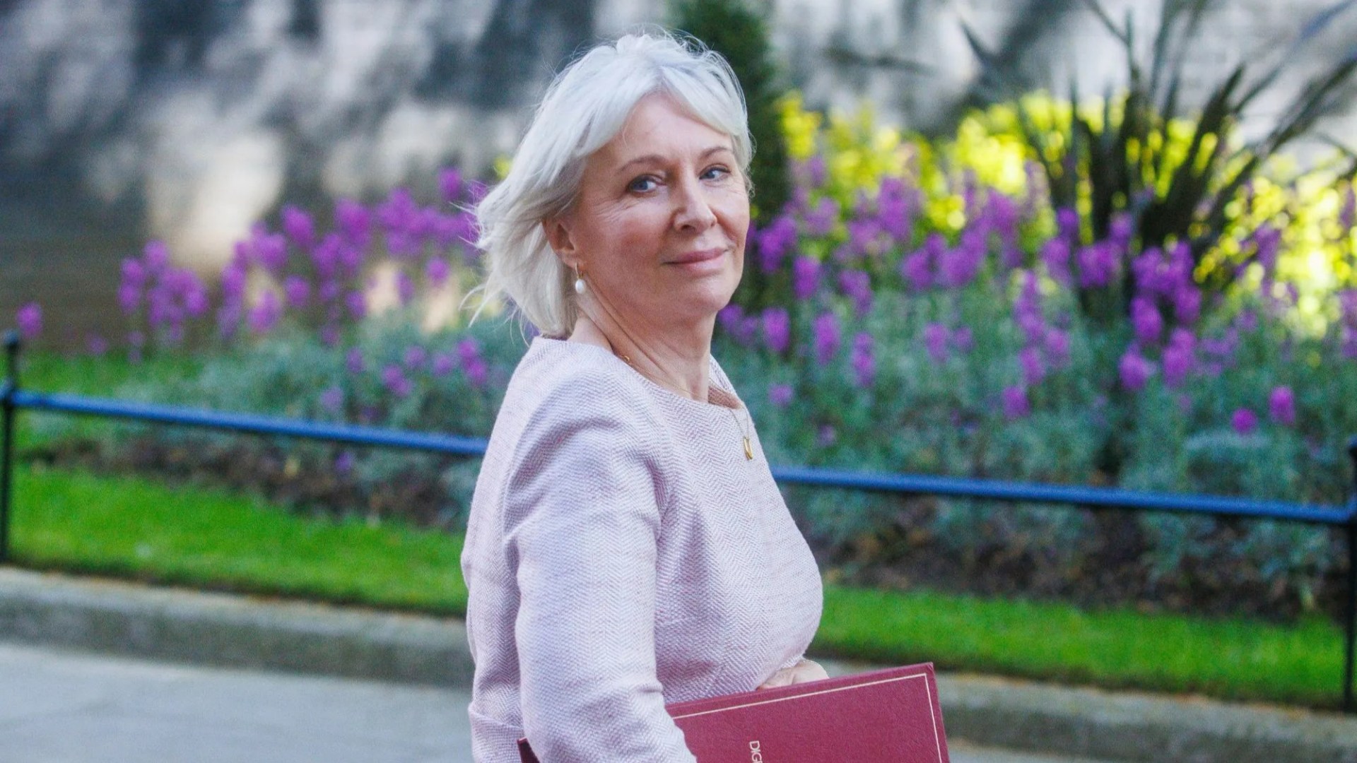 Nadine Dorries DEFECTS to Reform & claims ‘The Tory Party is dead’ as Farage welcomes former minister – The Sun