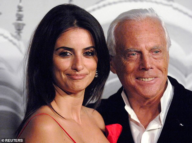 Actress Penelope Cruz (L) poses with Giorgio Armani at the Giorgio Armani Prive event in Los Angeles, California February 24, 2007