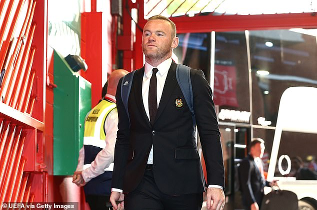 The former captain was used to dressing professionally in a club suit ahead of big games