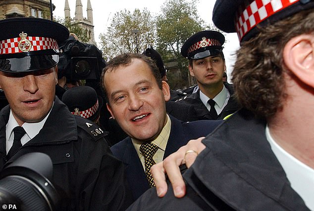 The trial came to a premature end because of the sudden involvement of The Queen, who said she had been told Paul had taken documents for safekeeping