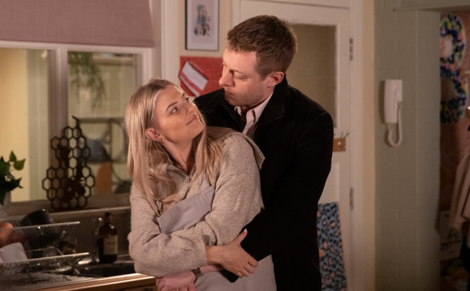 Bethany Platt tells Daniel Osbourne she accepted a job in London.