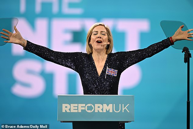 Dame Andrea Jenkyns burst onto the stage at Reform¿s party conference in a sequinned pantsuit, singing a song she had written 20 years ago entitled Insomniac