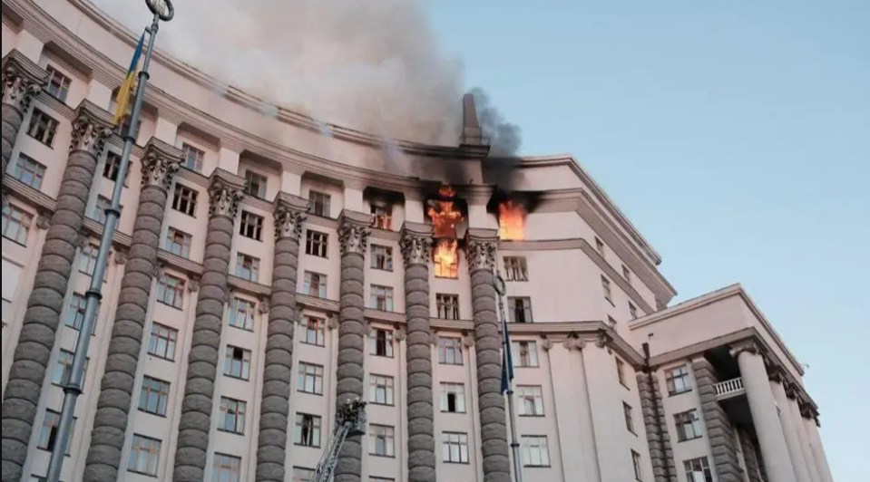 Ukraine's main government building in Kyiv has been hit for the first time during the war after Russian attacks, the Ukrainian prime minister says.</p>
<p>Yulia Svyrydenko said the government building's roof and upper floors were damaged "due to an enemy attack", and firefighters were working to extinguish the fire.