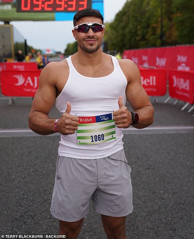 Tommy seemed unfazed by the claims as he showed that he could complete a half-marathon with ease, joining stars taking part in the Great North Run on Sunday