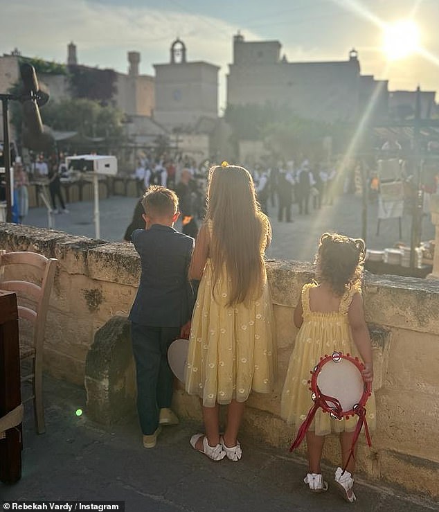The couple, alongside kids Megan, 20, Taylor, 15, Sofia, 14, Finley, eight, and six-year-old Olivia, enjoyed trips in a private jet before exploring the local sights