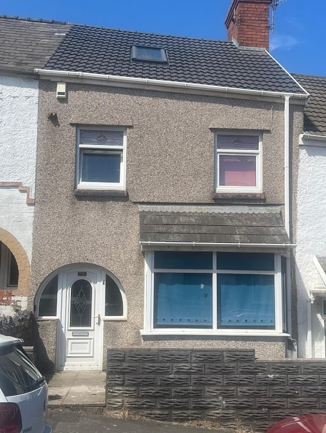 In Swansea where 717 asylum seekers live Clearsprings boss Graham King owns at least 16 properties. Swansea was the second place in the UK to receive City of Sanctuary status