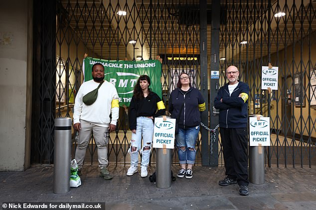 RMT Union members have arrived on the picket line at London Bridge Underground Station today as their strike begins