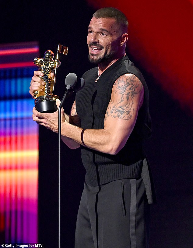 Ricky Martin accepted the first-ever Latin Icon Award at the VMAs on Sunday night