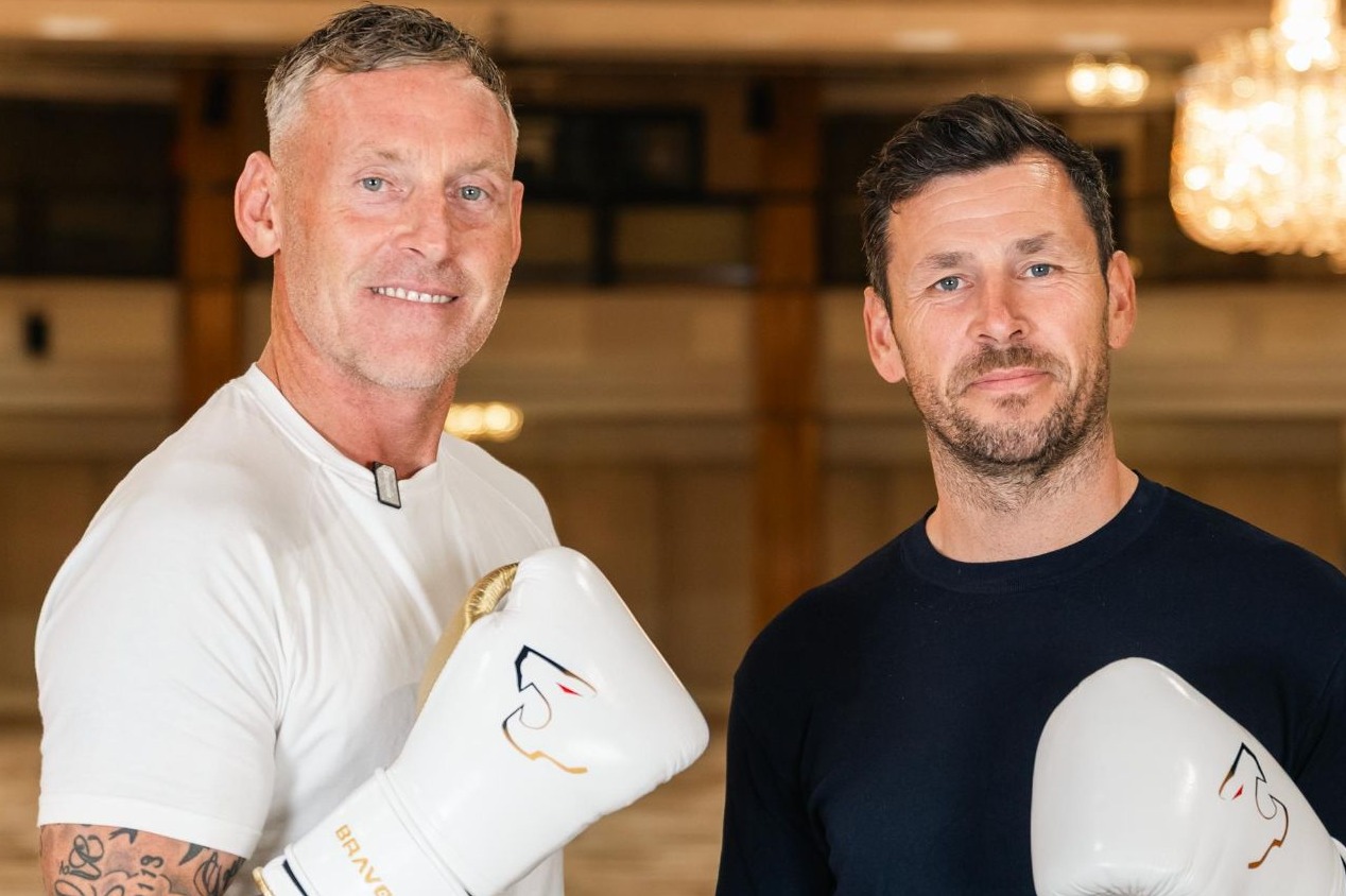 Former Arsenal and Spurs star to fight ex-Chelsea ace in huge boxing card with TEN footballers stepping into ring