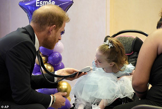 The Duke speaks with six-year-old Esmee Mcglinchey, recipient of the Inspirational Child 4-6 award