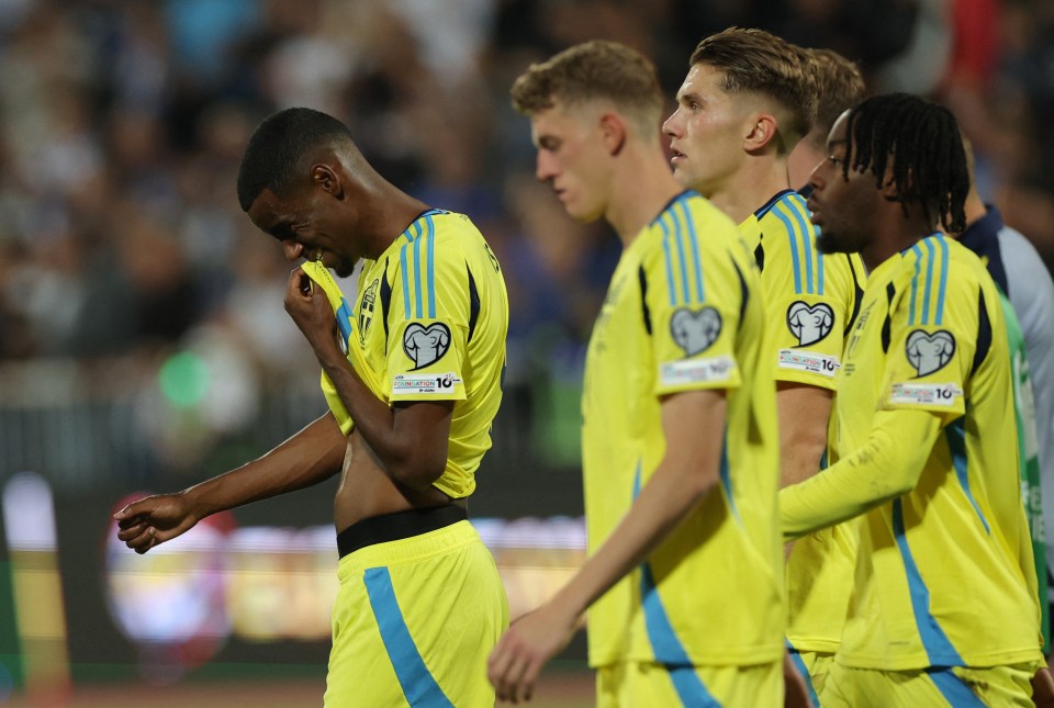 Alexander Isak, Viktor Gyokeres, and Anthony Elanga of the Swedish national team looking dejected after a soccer match.