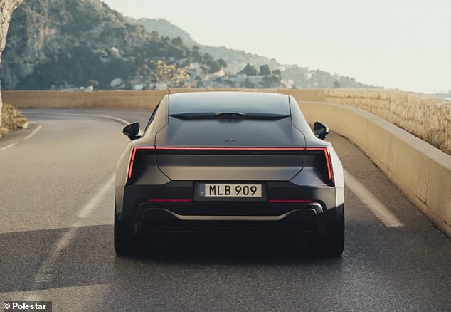 The Dual motor Launch Edition produces 748hp while the Performance Launch Edition produces 884hp. This will see the cars cover the 0-62mph sprint in just 3.9 and 3.2 seconds respectively, and reach a top speed off 150mph