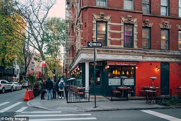 Their meeting with Lenny took place at Sant Ambroeus, an Italian restaurant with prices ranging from $33 for pasta dishes to $6 for a croisssant