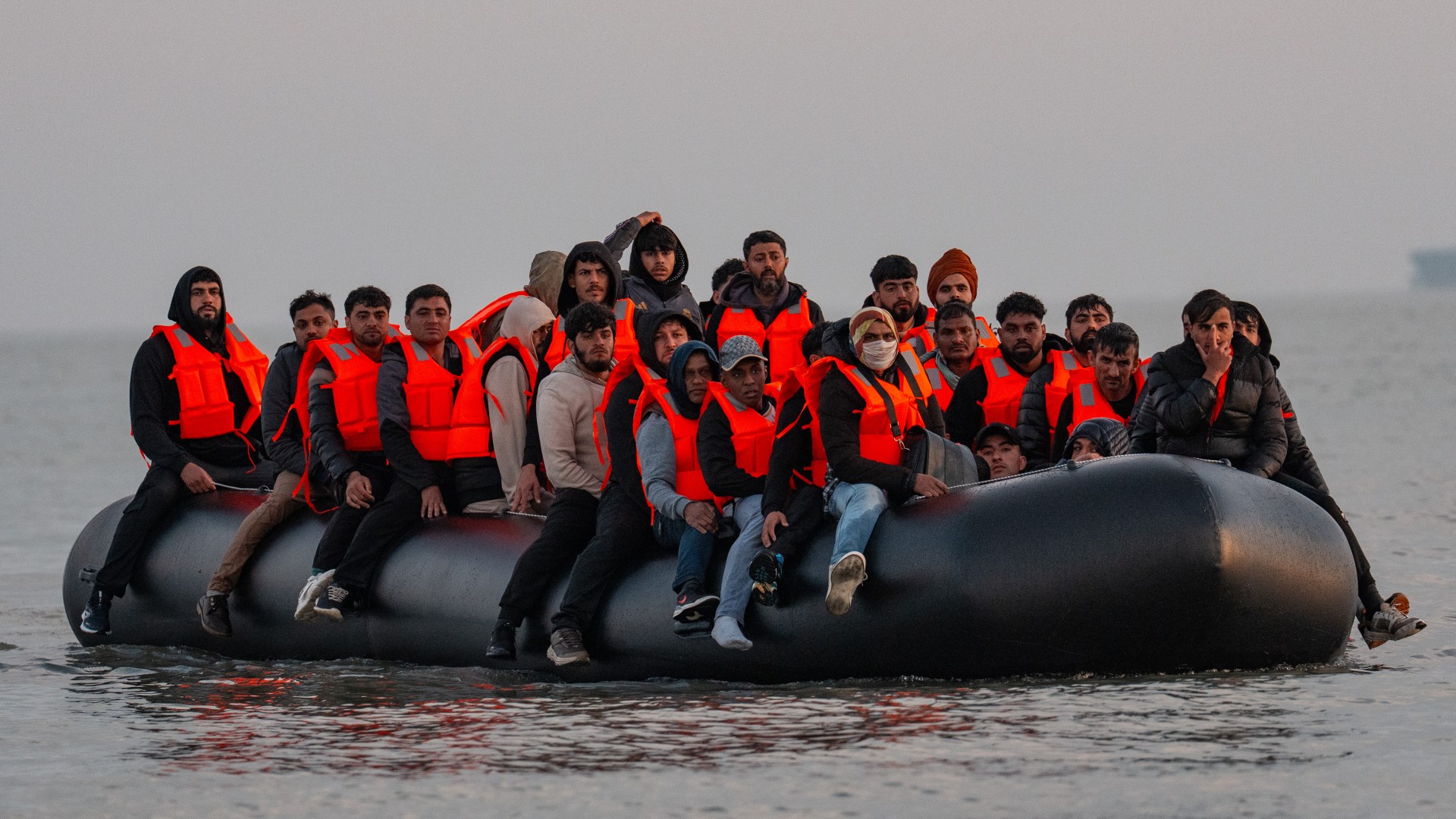 Hundreds of small boat migrants to sue for thousands over conditions in detention centre
