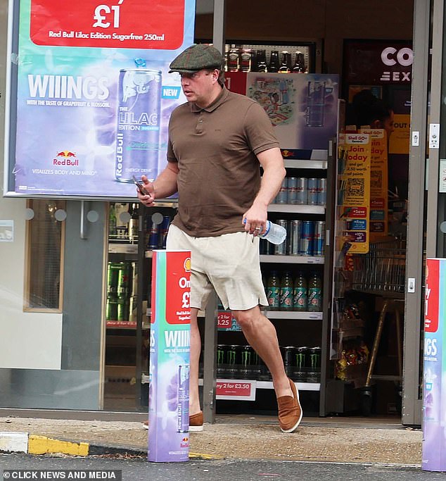 The father-of-three appeared to be feeling the strain as he grimaced while making his way back to Elstree Studios, where he was due to pre-record the Strictly launch show