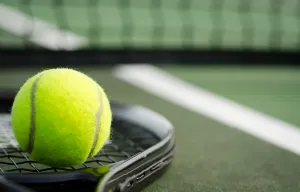 Brit tennis ace SPLITS from wife of 15 years and joins dating app