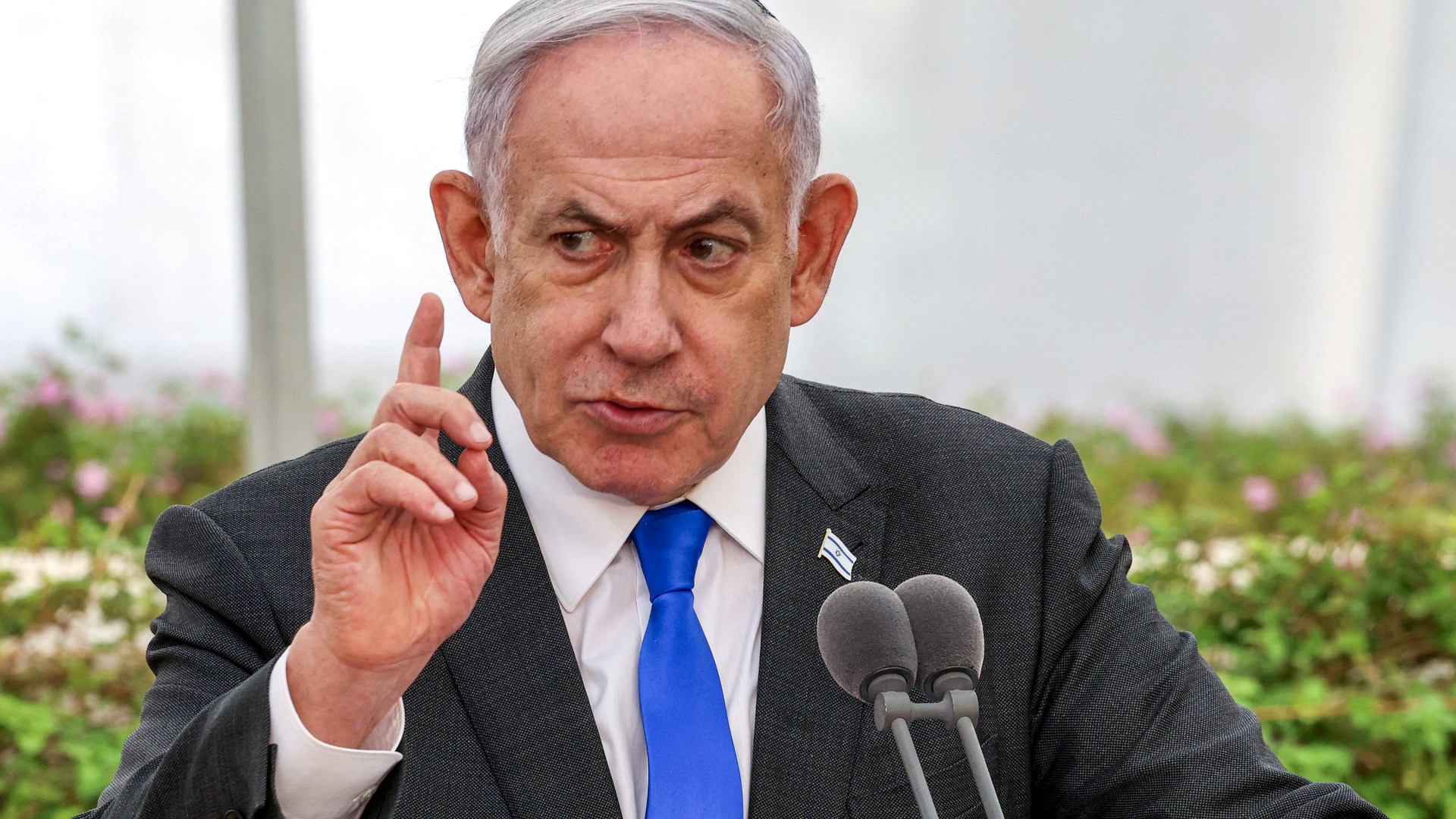 Israeli PM Benjamin Netanyahu issues warning to any nations harbouring terrorists