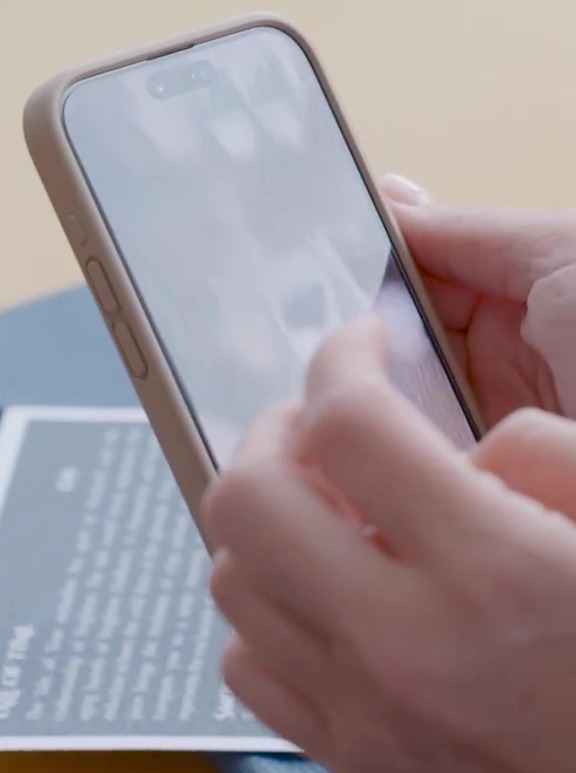 Screenshot of a phone displaying the text "Yes. They're mine."