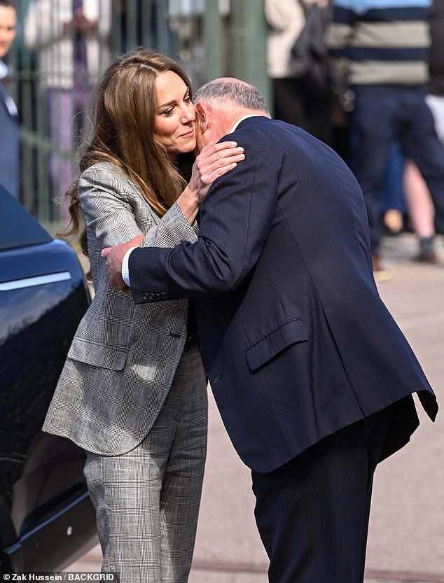Kate opted for a sophisticated sartorial display as she arrived for the engagement this afternoon