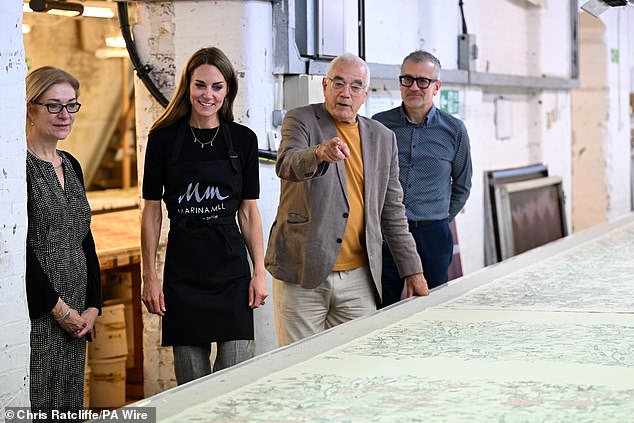 Never one to shy away from getting stuck in, Kate got to work at the Marina Mill in Cuxton by pushing coloured dyes through an engraved silk-screen using a squeegee