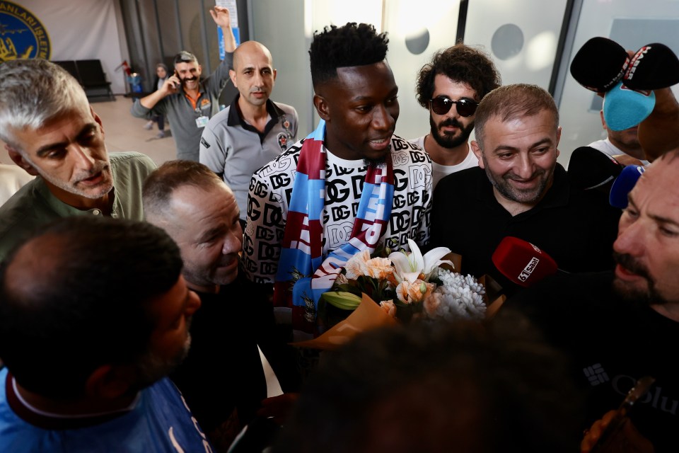 Andre Onana welcomed by fans in Trabzon, Turkey.