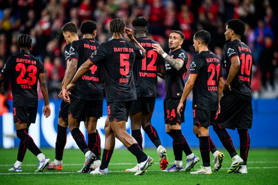 LEVERKUSEN, GERMANY - SEPTEMBER 12: players of Bayer 04 Leverkusen celebrate the goal to 2:0 during the Bundesliga match between Bayer 04 Leverkusen and Eintracht Frankfurt at BayArena on September 12, 2025 in Leverkusen, Germany. (Photo by Jörg Schüler/Bayer 04 Leverkusen via Getty Images)