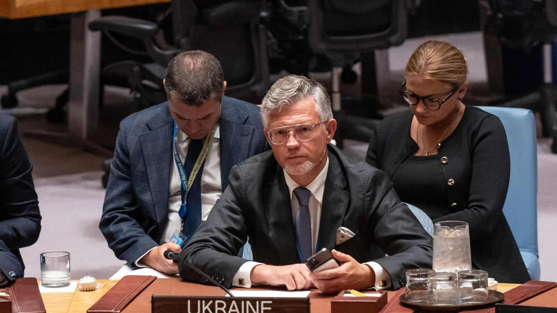 World is staring into abyss of WW3 - tomorrow missiles & drones could be falling on London, warns Ukraine UN ambassador