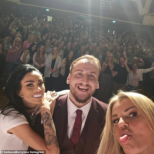 Katie and her pal Kerry Katona are currently in the midst of their tell-all tour, An Evening with Katie Price & Kerry Katona