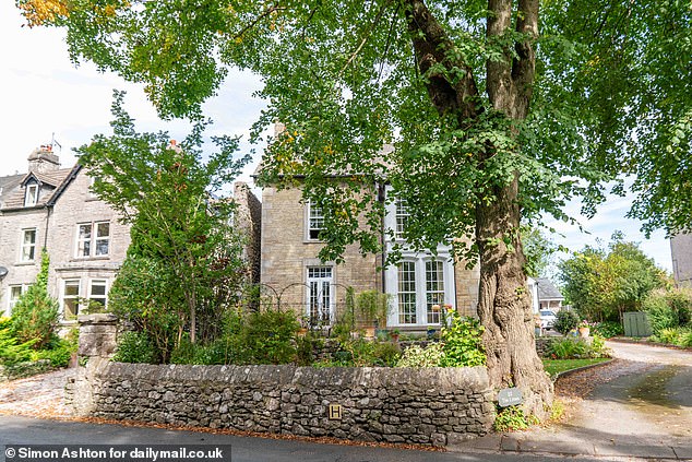 It is believed the colossal wall was a work of desperate spite by one frustrated homeowner