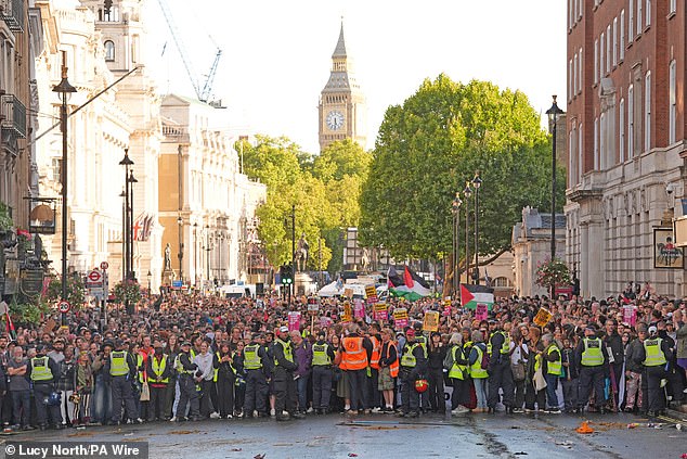 Stand Up To Racism organised a counter-rally with speeches at Russell Square before marching on Whitehall