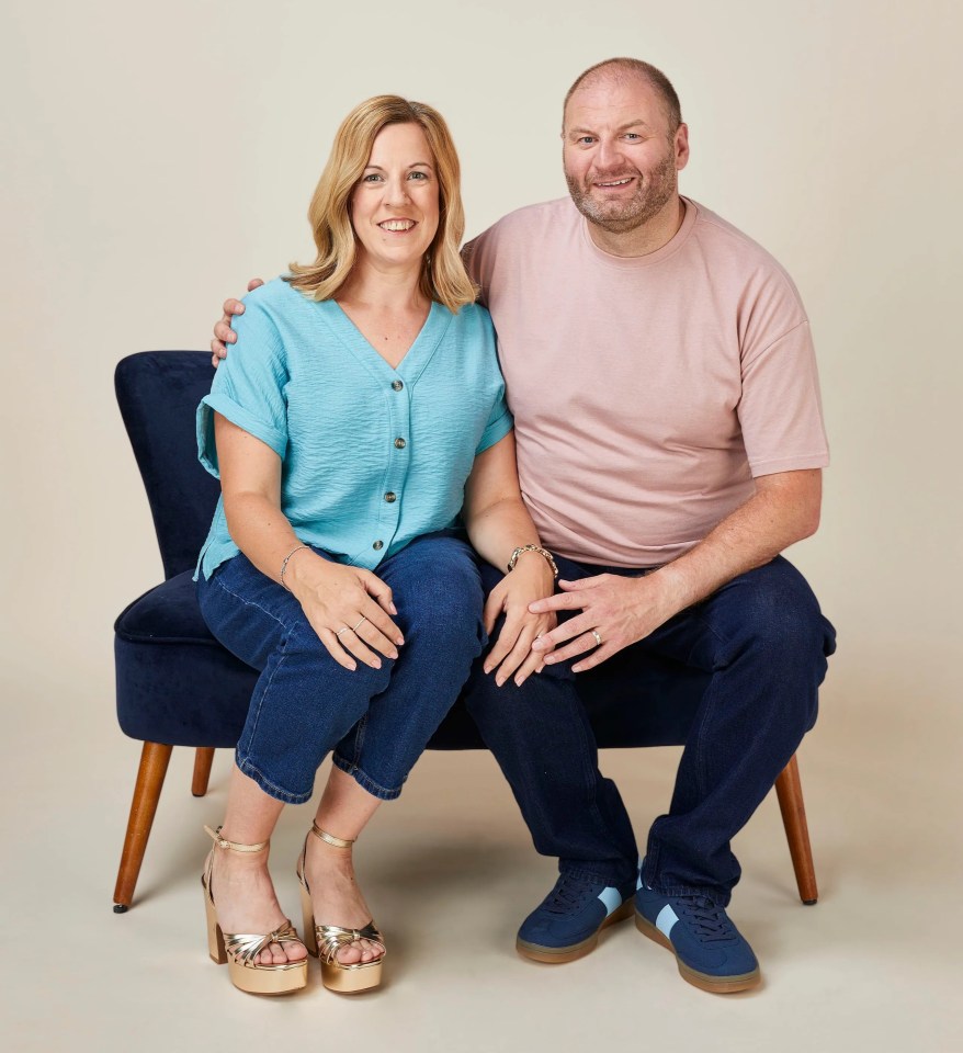 Photo of Caroline and Lee sitting together on a chair.