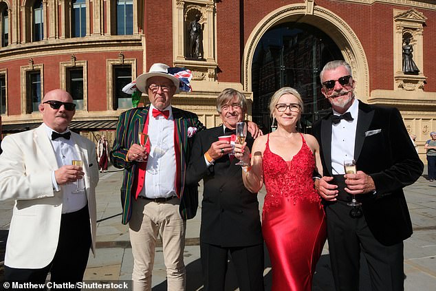 Prommers in good spirits at the Albert Hall