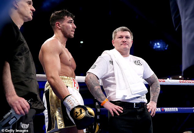 Hatton made fun of himself about his weight. Sometimes he dressed in a fat suit. He made fun of his drinking habits and his addictions. He took everything on