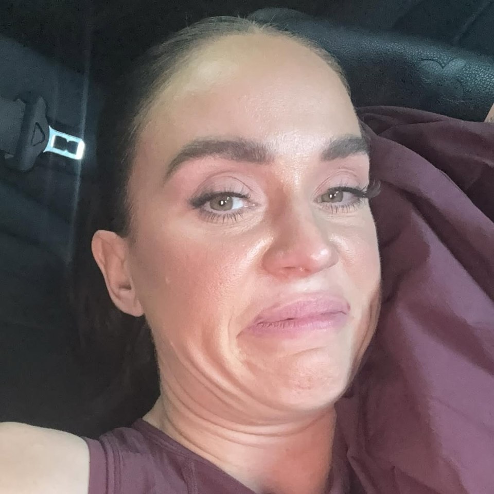 Vicky Pattison looking upset.