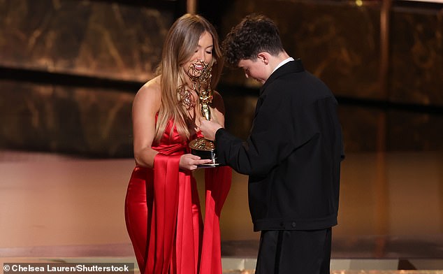The modern-day Marilyn Monroe then sent 15-year-old British actor Owen Cooper straight from puberty to manhood as she awarded him Outstanding Supporting Actor for his role in 'Adolescence'