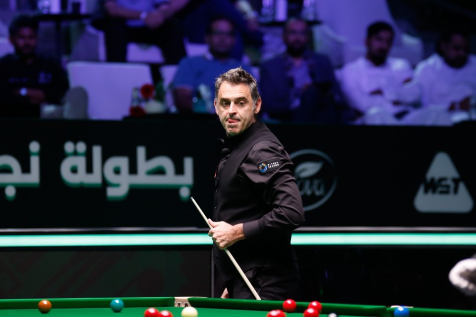 JEDDAH, SAUDI ARABIA - AUGUST 14: Ronnie O'Sullivan of England reacts in the Quarterfinal match against Kyren Wilson of England on day 7 of the Saudi Arabia Masters 2025 at Green Halls on August 14, 2025 in Jeddah, Saudi Arabia. (Photo by Tai Chengzhe/VCG via Getty Images)