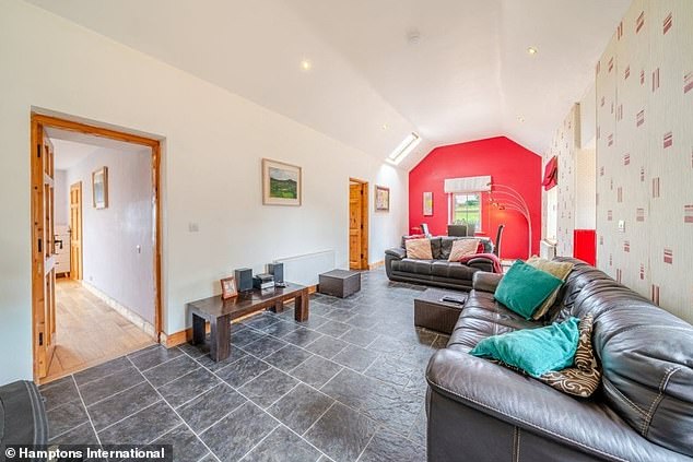The quaint cottage in Sonnagh, near Charlestown in County Mayo, which has gone up for sale for £300k, clearly has a special place in the Oasis brothers' heart