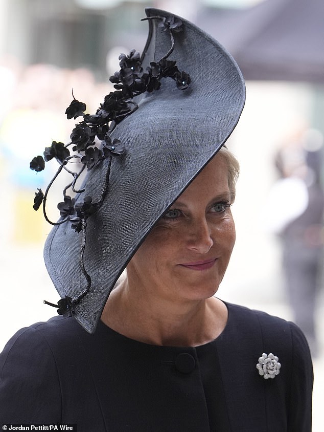 The mother-of-three attended the solemn service without her husband, Prince Edward, and was seen stepping gracefully from her vehicle at the grand entrance of the Cathedral