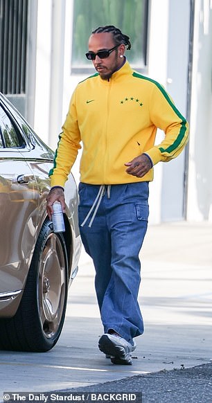 The British racing driver, 40, looked to be having a great time as he caught up with the beauty, 32, as he arrived to their meet up in a swanky Mercedes