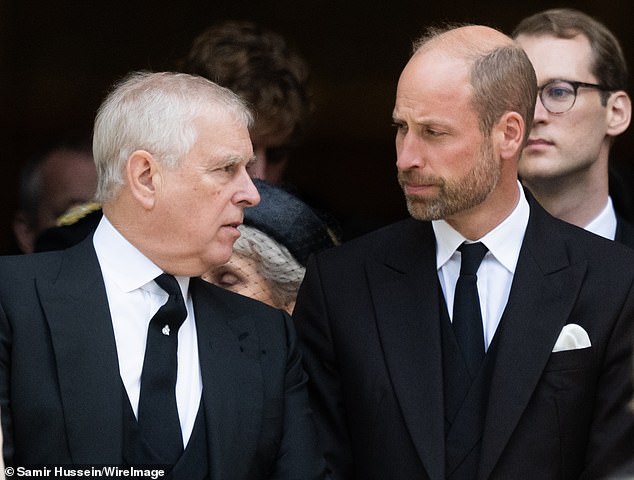 Prince William was ¿furious¿ at being ambushed in this way with Prince Andrew, according to friends