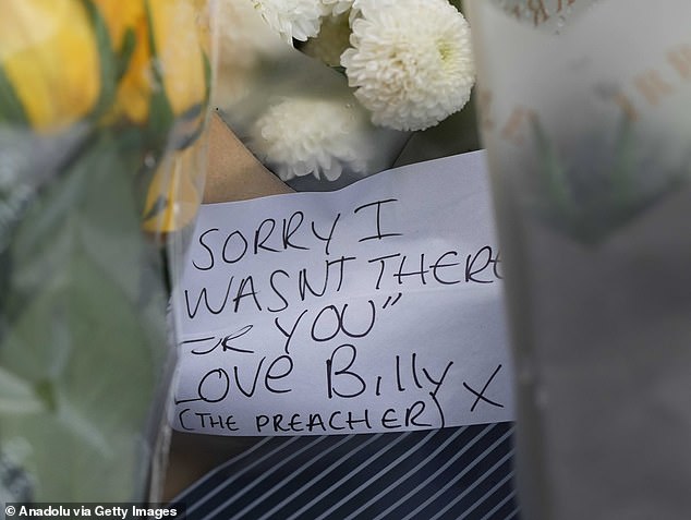 The message Hatton's former trainer Billy ‘the Preacher’ Graham left with a bouquet of flowers outside Hatton's house following his death