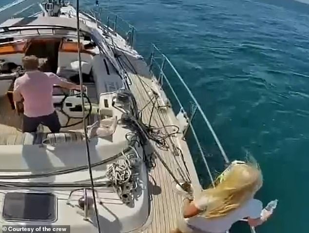 The quick-thinking team used what they had available and poured vinegar in the ocean
