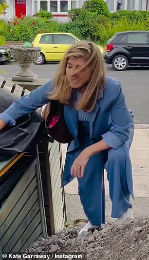 She said she ordered two tonnes of hardcore for the job