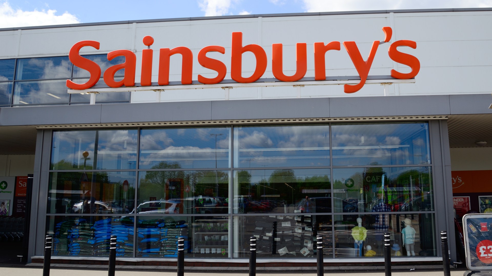 Sainsbury’s launches ‘biggest ever’ Nectar points giveaway - how to grab up to £7,500 worth