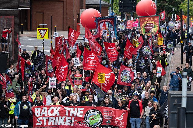 Unite the Union flags were waved with a large banner displayed reading: 'Back the Strike!'