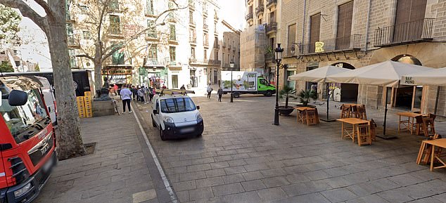 A picture of the scene of the crime, the Placa de Sant Josep Oriol in the Gothic quarter of Barcelona