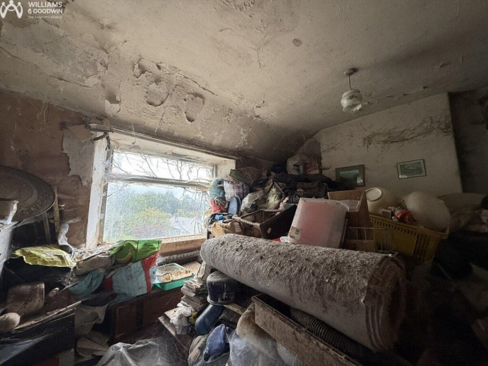 HOUSE ABOUT THAT House in quiet, leafy village looks perfectly normal as it hits market for bargain price - but horrors await inside, , https://www.rightmove.co.uk/properties/166912313#/?channel=RES_BUY,